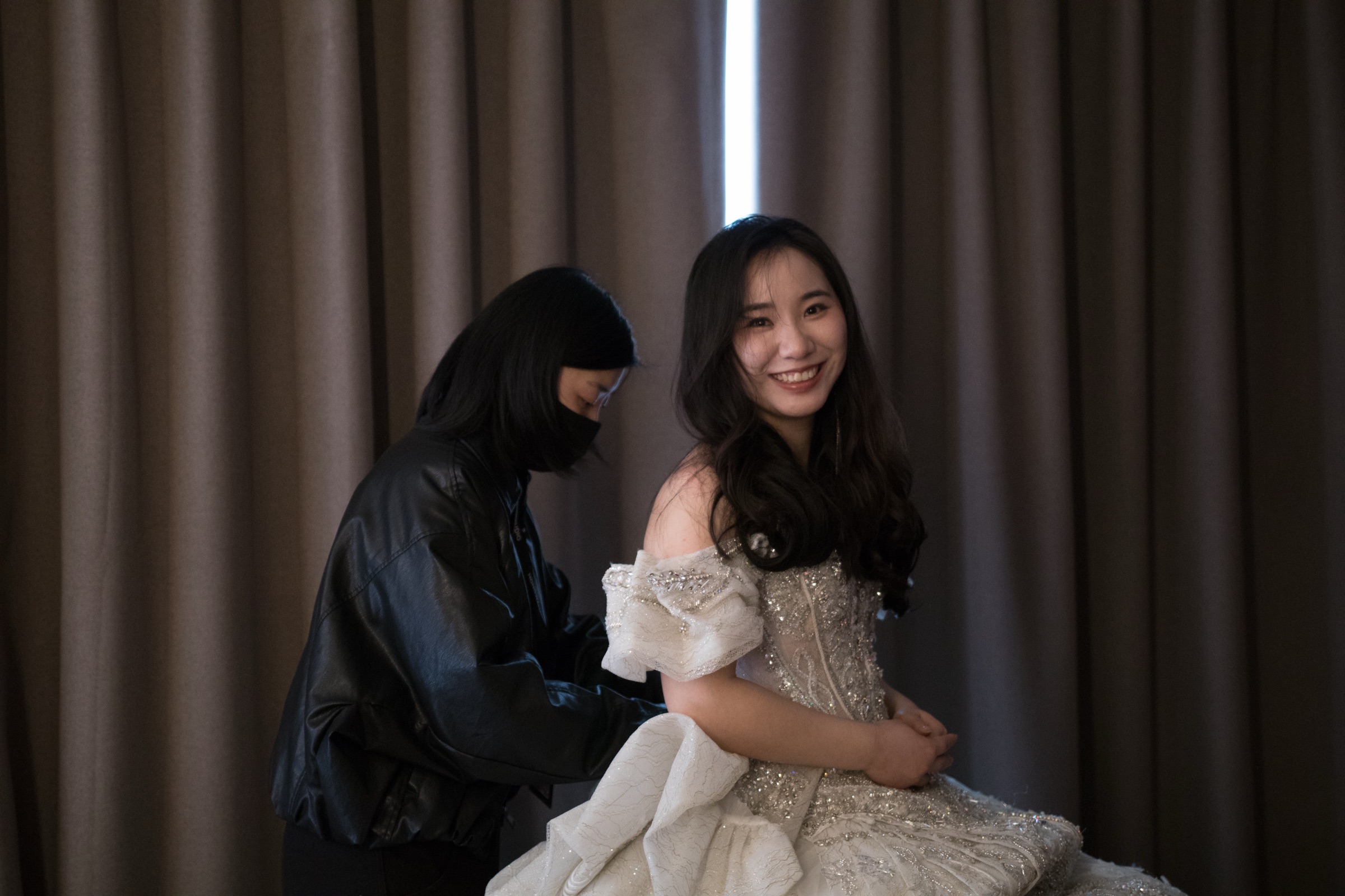 A portrait highlight image.